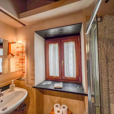 Lovingenoa Red - Passion Apartman Genova