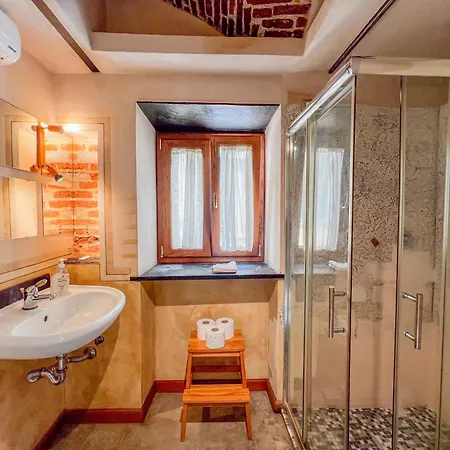 Apartamento Lovingenoa Red Passion Génova